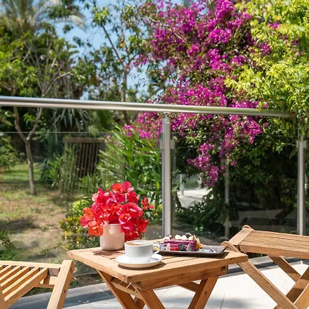 Arin Bodrum מלון 5*