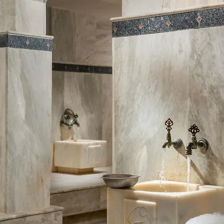 Arin Bodrum 5* 터그트레이스